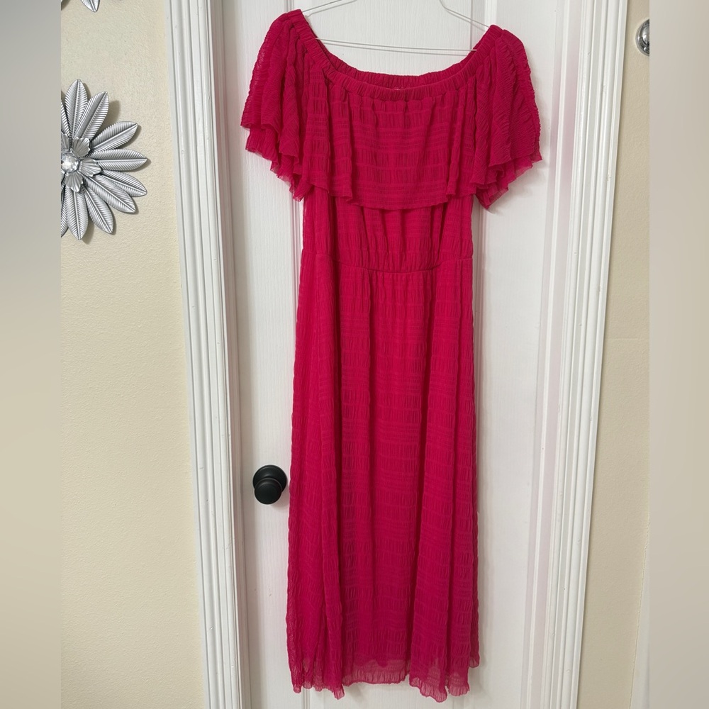 Zoey & Leelo Off the Shoulder Maxi Dress Pink Ruffle Textured Boho Size L